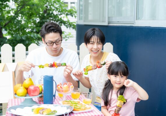 駐車場3台も余裕！敷地60坪以上の広い土地で叶える、庭のあるゆとりライフ