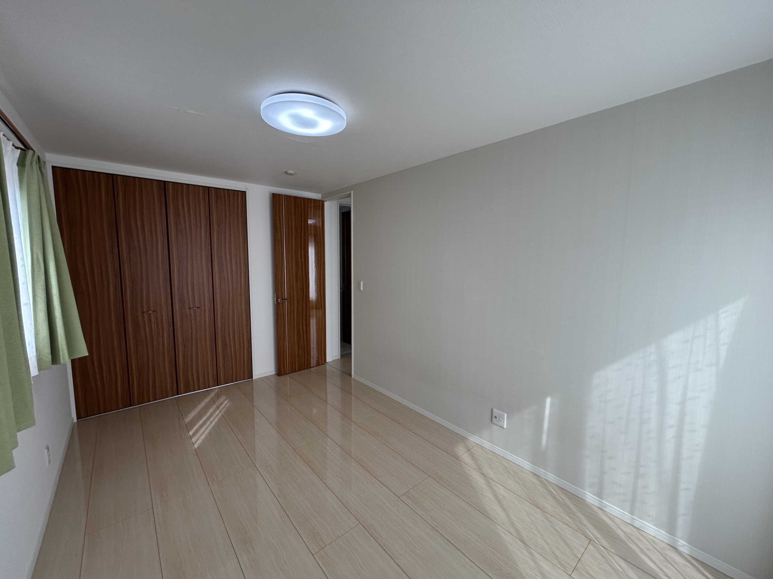 日高市中鹿山貸家