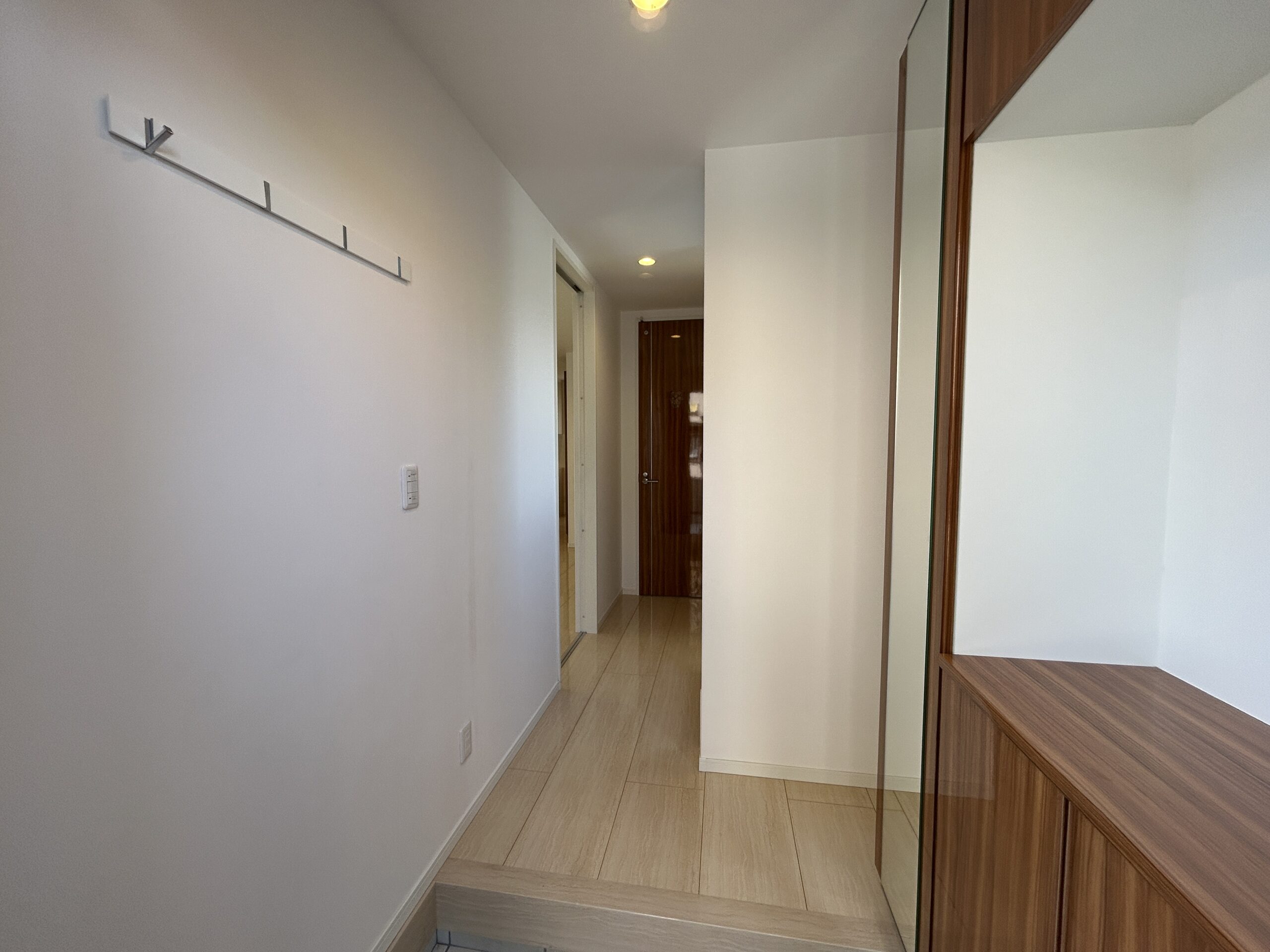 日高市中鹿山貸家