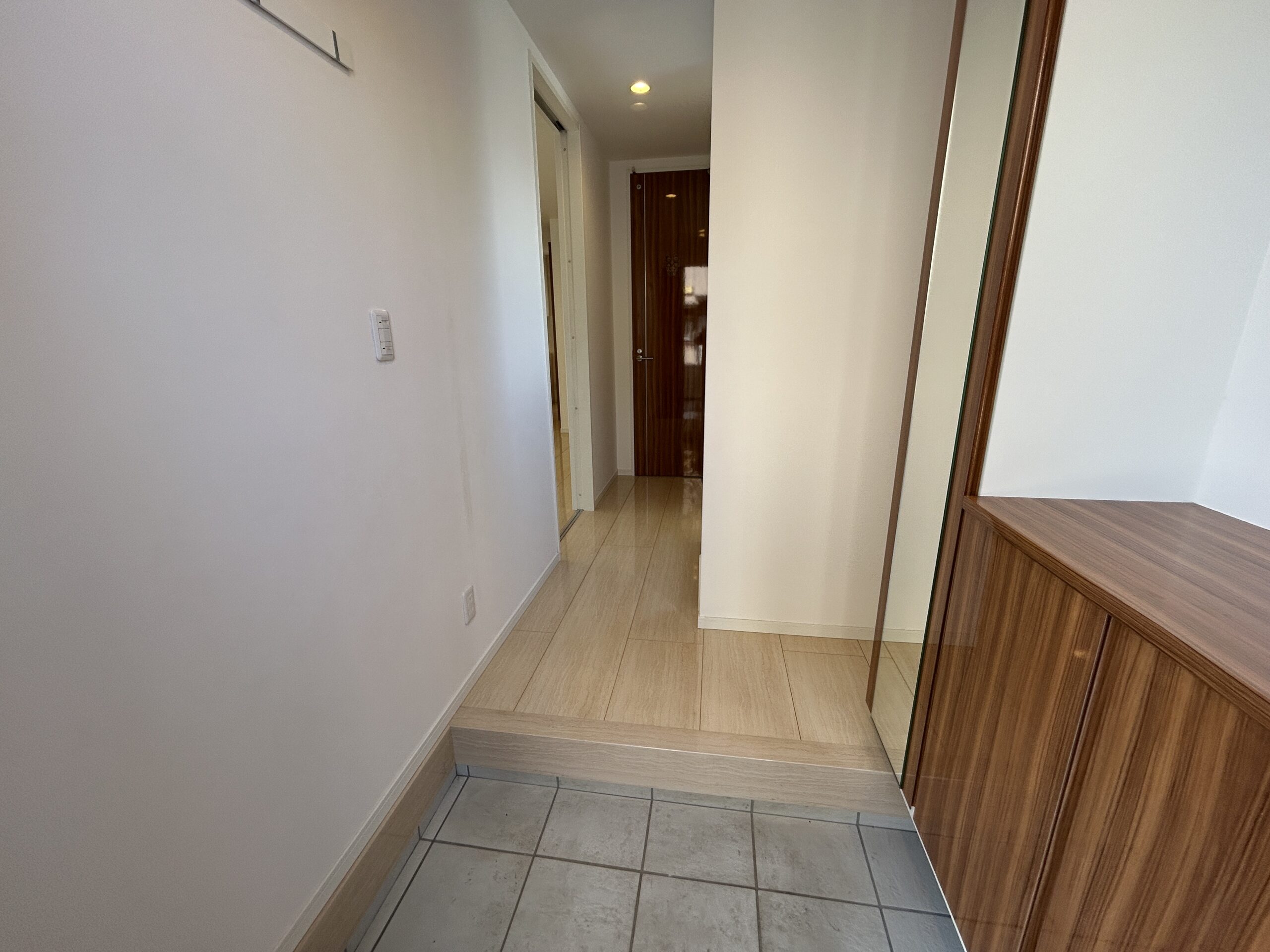 日高市中鹿山貸家